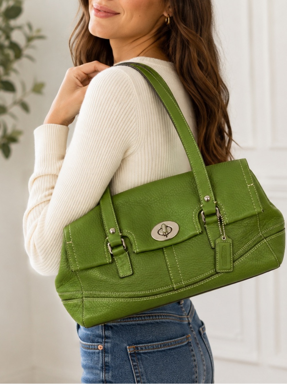 Coach Vintage Green Pebbled Leather Satchel Turnlock Handbag Y2K